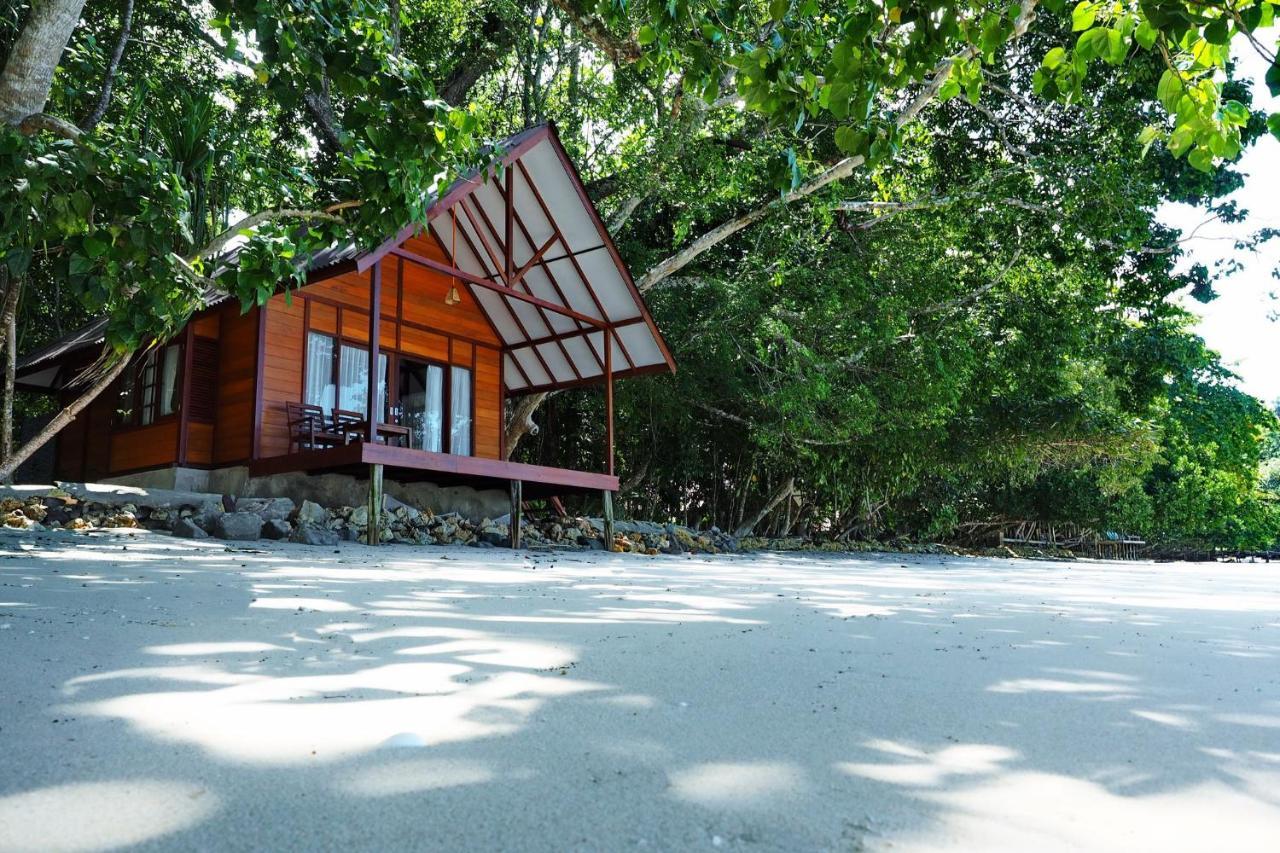 Waiwo Dive Resort Raja Ampat Rabia Exterior foto